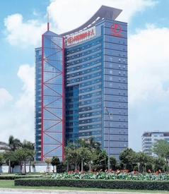 英国上市公司365：创新、发展、辉煌的二十年