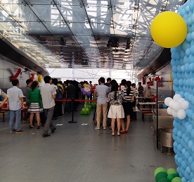 英国上市公司365举办迎中秋趣味活动