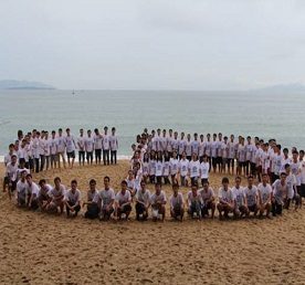 英国上市公司365举办系列文体活动庆祝成立二十四周年