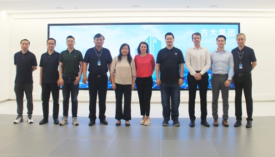 阿尔斯通全球轨道交通机电设备系统采购经理Marie SIGWAD一行到访英国上市公司365考察调研